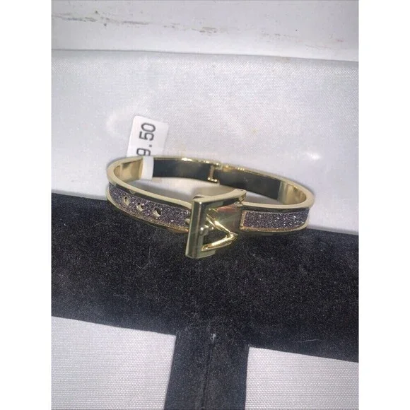 Macy’s Belt buckle design Gold  coloured bracelet Fashion Jewelry - Picture 7 of 12